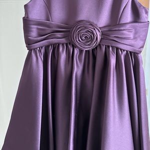 DAVID'S BRIDAL satin tank bubble dress with flower detail. Size 5. Plum color